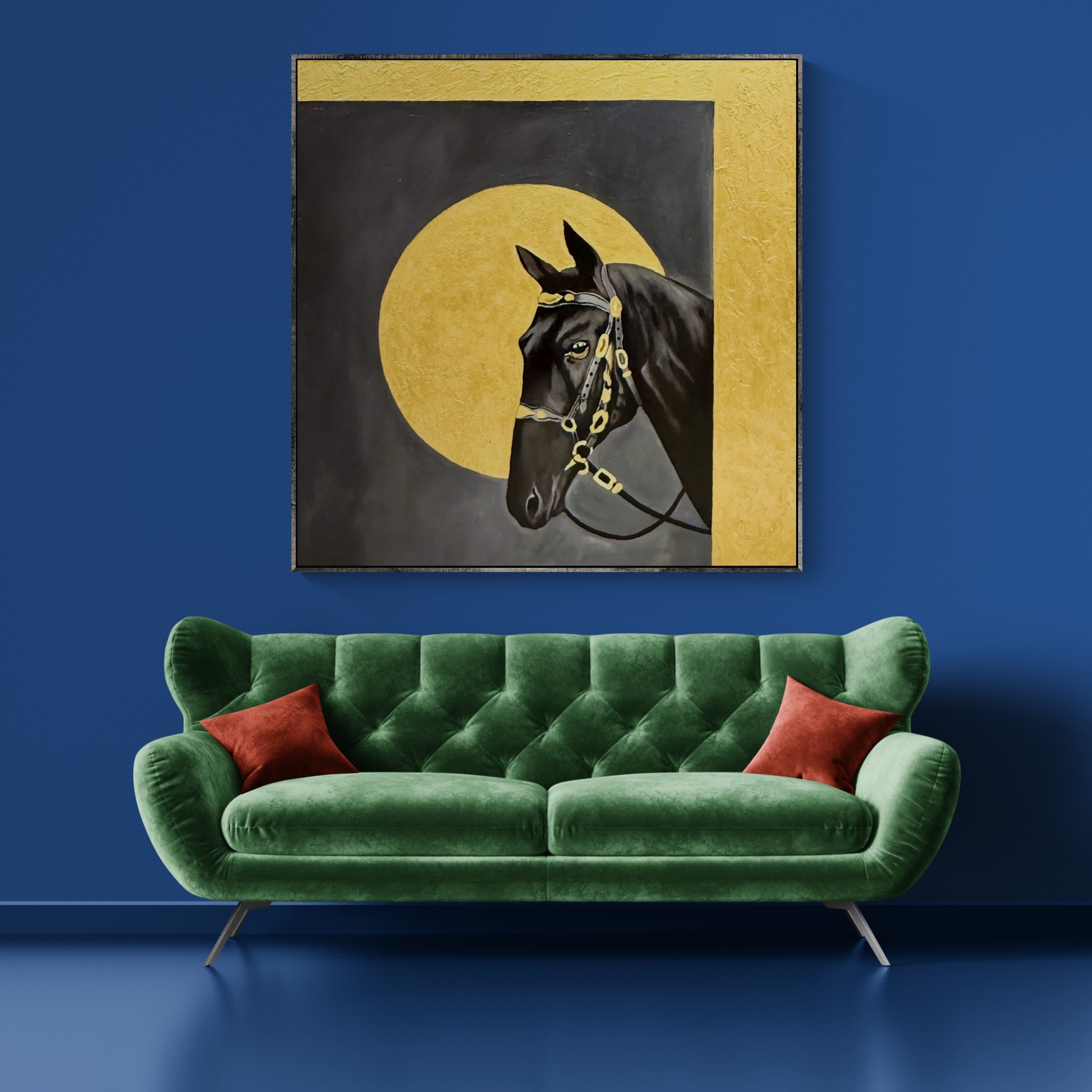 Midnight Majesty in Gold image 2