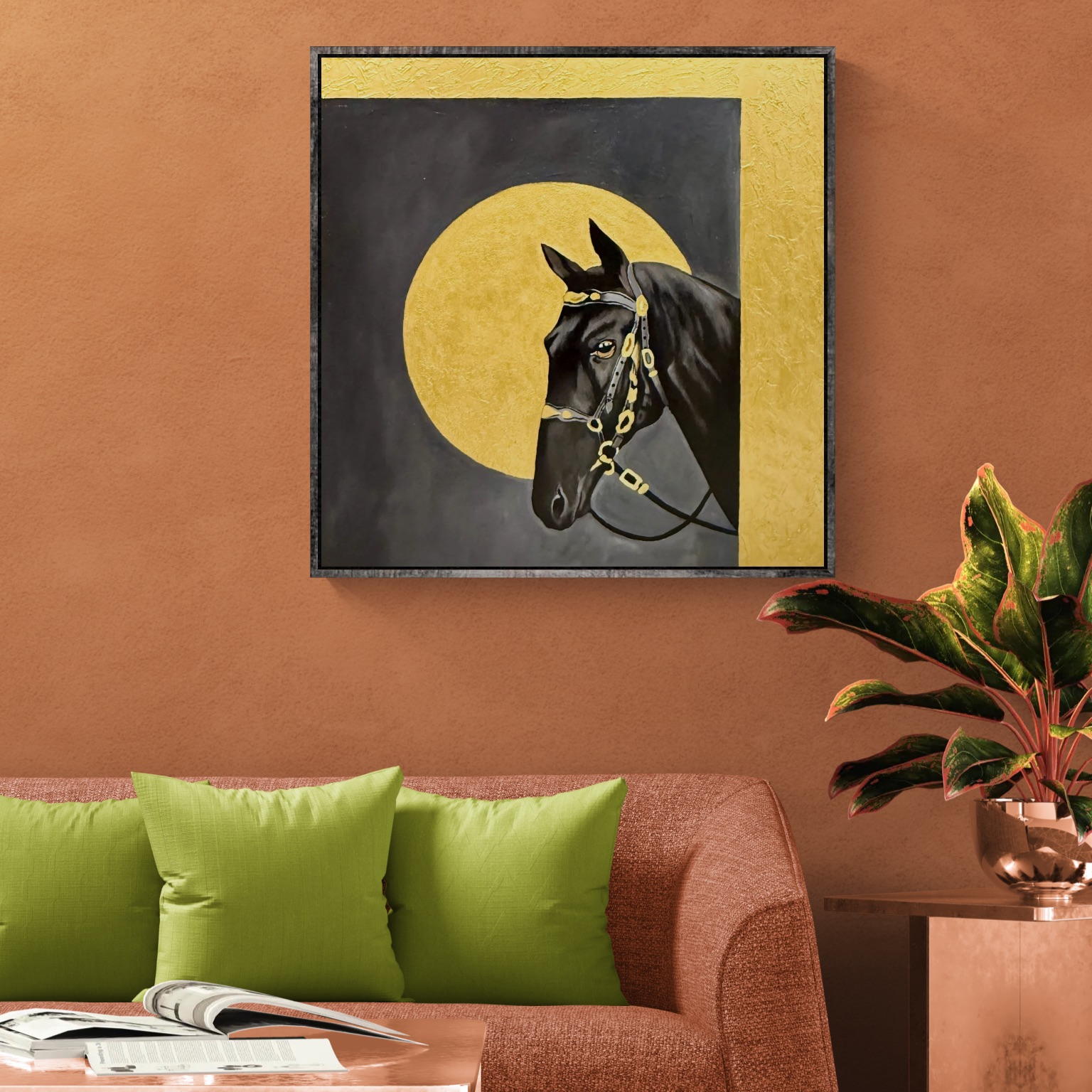 Midnight Majesty in Gold image 4